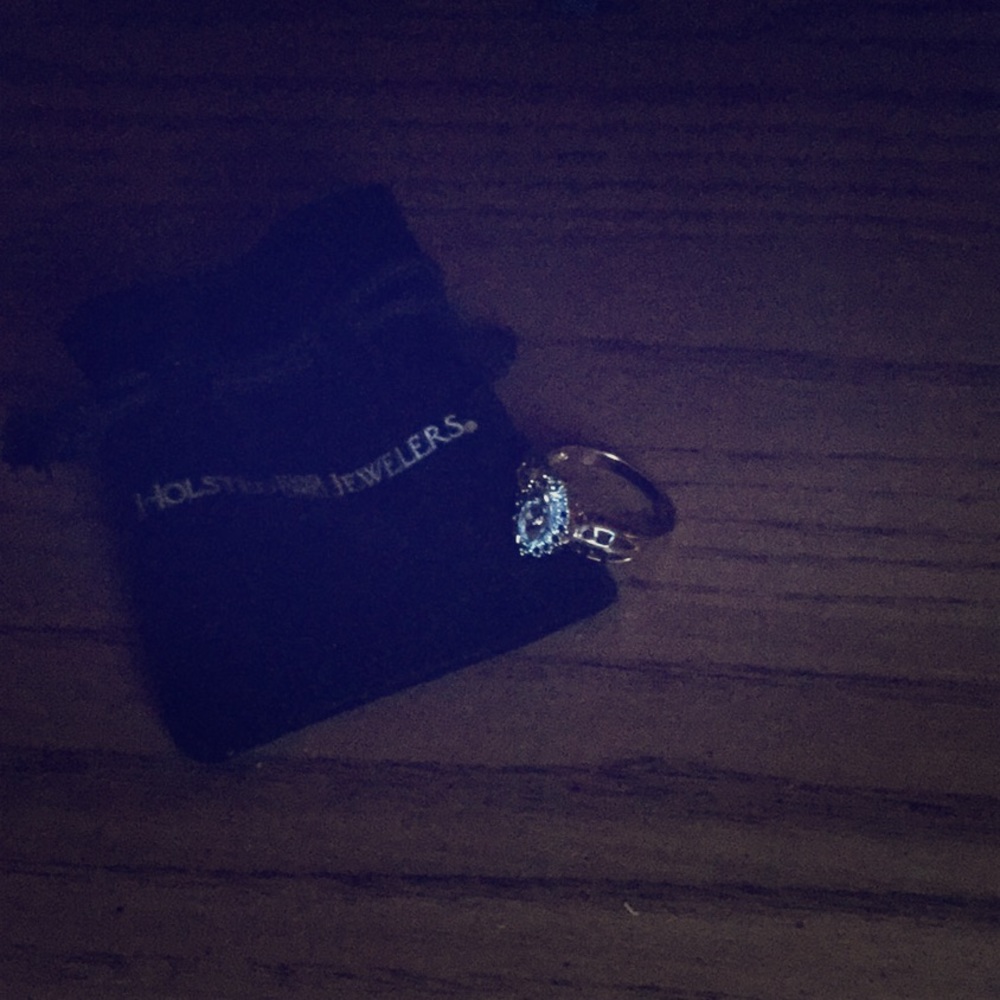 Holsted Jewelers Topaz Ring | Size 8